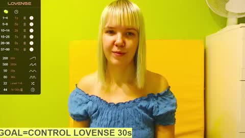 Roxy online show from December 18, 2025, 12:55 pm