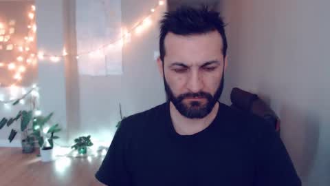 ultratoaster online show from December 21, 2024, 11:02 pm