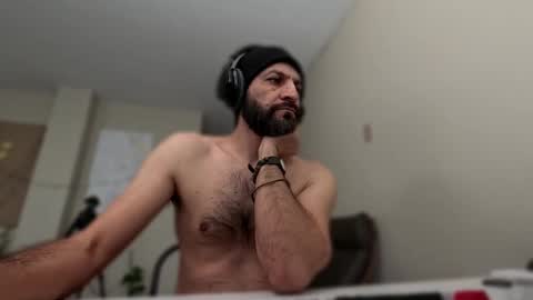 ultratoaster online show from January 3, 2025, 9:26 pm