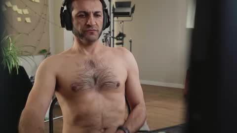 ultratoaster online show from March 10, 2025, 8:45 pm