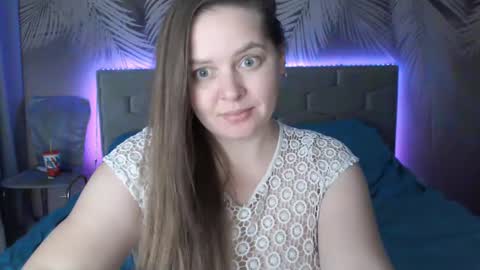 Snapshot of ulystar chatting on January 15, 2025, 10:06 am Ulyana online show from January 15, 2025, 10:06 am