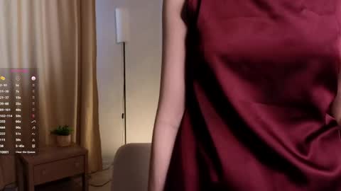 Snapshot of umbraelyon chatting on June 5, 2026, 7:03 am Liliane online show from June 5, 2026, 7:03 am