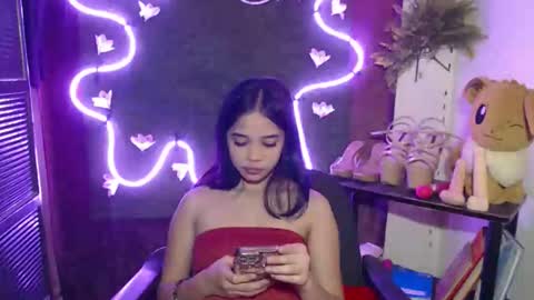 umi online show from November 13, 2025, 8:13 am