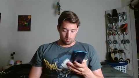 Andrew online show from April 11, 2026, 1:43 am