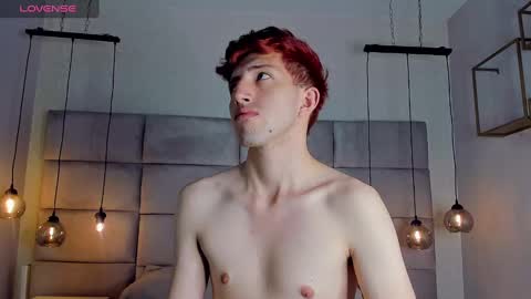 Un Slutty online show from December 18, 2024, 11:13 am