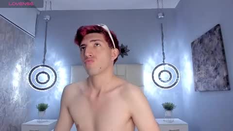 Un Slutty online show from February 5, 2025, 8:14 pm