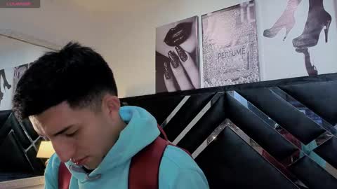 un_sluttyy online show from April 23, 2026, 11:09 am