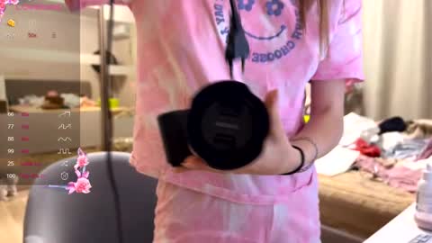 Snapshot of unarks chatting on October 21, 2025, 3:57 pm unarks online show from October 21, 2025, 3:57 pm