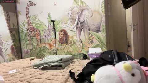 Snapshot of unarks chatting on December 3, 2025, 8:40 pm unarks online show from December 3, 2025, 8:40 pm