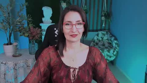 UnaTera online show from December 5, 2025, 7:06 am