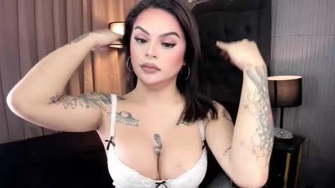 Snapshot of unbotheredprincess chatting on October 28, 2025, 7:38 pm Lady tan online show from October 28, 2025, 7:38 pm