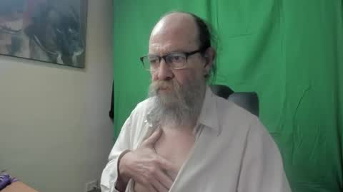 Uncle Hottie online show from March 19, 2026, 6:12 pm