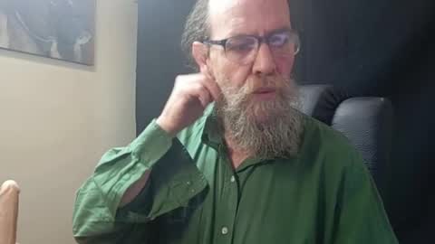 Uncle Hottie online show from April 4, 2026, 4:48 pm