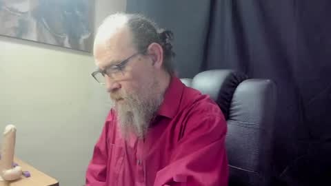 Uncle Hottie online show from April 5, 2026, 3:42 pm