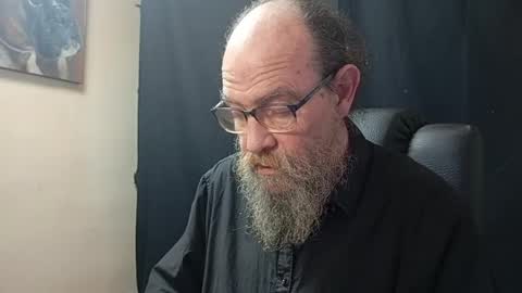 Uncle Hottie online show from April 11, 2026, 5:28 pm