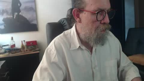 Snapshot of uncle_hottiecb chatting on July 4, 2026, 6:03 pm Uncle Hottie online show from July 4, 2026, 6:03 pm