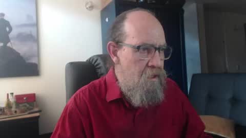 Snapshot of uncle_hottiecb chatting on July 5, 2026, 3:52 pm Uncle Hottie online show from July 5, 2026, 3:52 pm