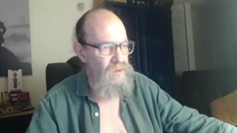 Snapshot of uncle_hottiecb chatting on July 12, 2026, 5:20 am Uncle Hottie online show from July 12, 2026, 5:20 am