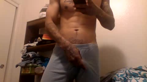Snapshot of uncut_papi1989 chatting on January 27, 2025, 4:41 am tele kuzhbuzh online show from January 27, 2025, 4:41 am