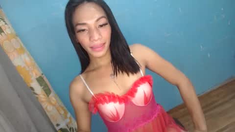 Snapshot of uncut_queen chatting on September 22, 2025, 1:51 am LOVELY JANE online show from September 22, 2025, 1:51 am