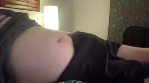Snapshot of uncutmagic69 chatting on February 26, 2025, 12:58 pm Uncut Magic online show from February 26, 2025, 12:58 pm