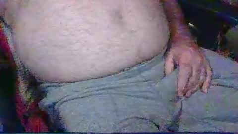uncutmike7x5 online show from November 11, 2025, 3:06 am