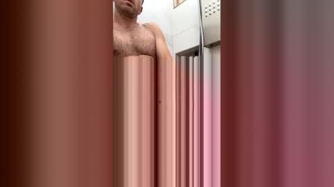 uncutnudist online show from June 3, 2026, 1:08 am