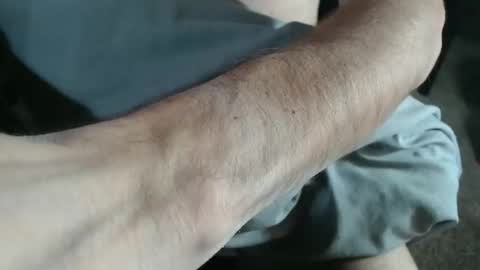 underdog_2024 online show from November 24, 2025, 6:13 am