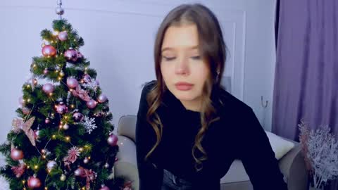 Alice online show from December 12, 2024, 5:37 pm