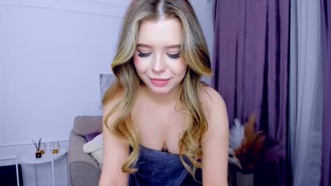 Alice online show from February 24, 2025, 10:47 pm