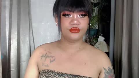 Bella Shamara Odett online show from October 10, 2025, 11:09 am