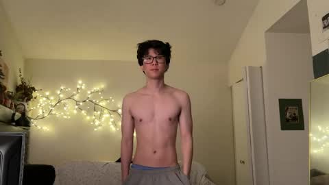 Snapshot of unhingedwang chatting on March 21, 2026, 1:10 am wang online show from March 21, 2026, 1:10 am