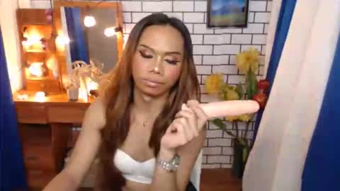 Molly online show from February 4, 2026, 4:13 pm