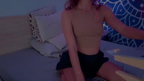 Alice online show from October 17, 2025, 3:36 pm