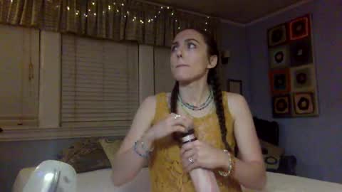 Snapshot of unicornfairy55 chatting on September 27, 2025, 3:33 am Lola Moonstone online show from September 27, 2025, 3:33 am