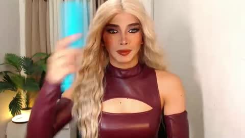 Miss Andrea online show from January 14, 2026, 6:24 pm