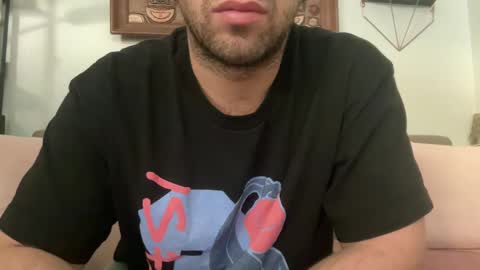 Snapshot of universalstudihoes chatting on December 23, 2024, 10:55 pm universalstudihoes online show from December 23, 2024, 10:55 pm