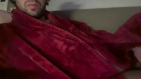 Snapshot of universalstudihoes chatting on February 1, 2025, 9:43 am universalstudihoes online show from February 1, 2025, 9:43 am