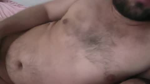 Snapshot of universalstudihoes chatting on January 14, 2026, 9:42 pm universalstudihoes online show from January 14, 2026, 9:42 pm