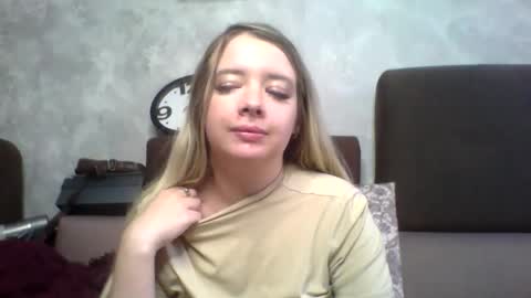 UniverseEmily online show from September 26, 2025, 7:23 am
