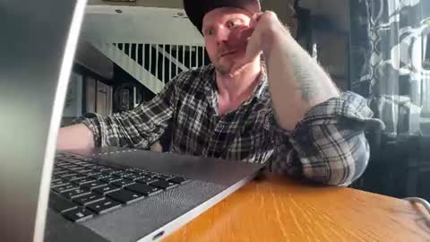 unlitimnaughty_ online show from June 14, 2026, 2:46 am