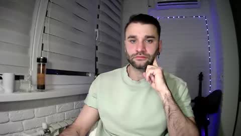 SlavaVibes online show from April 10, 2026, 6:23 pm