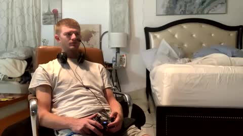 Stepbro online show from February 15, 2025, 6:44 am