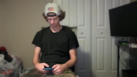 Stepbro online show from November 4, 2025, 11:20 am