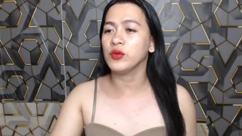 Aya online show from June 13, 2026, 3:48 am
