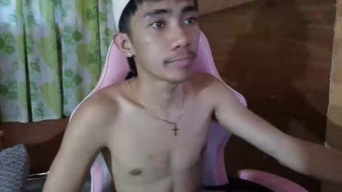 Snapshot of ur_fuckerboy chatting on May 19, 2026, 1:56 am choso online show from May 19, 2026, 1:56 am