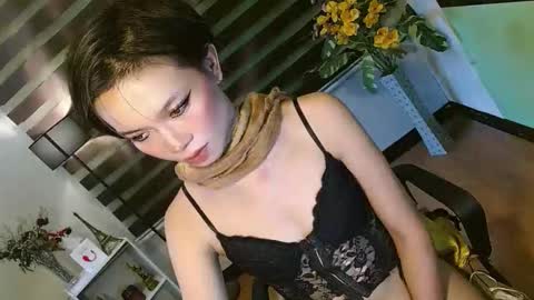 Saina Gonzales online show from April 25, 2026, 8:17 am