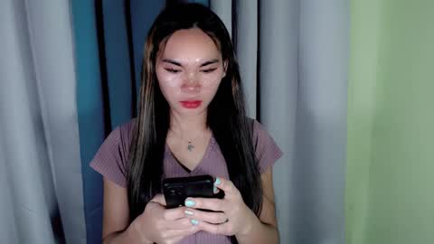 QUEENSY online show from January 21, 2025, 1:29 am