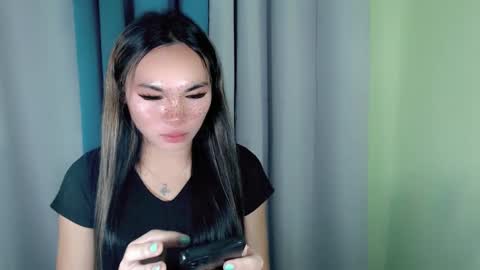 QUEENSY online show from January 24, 2025, 4:59 am