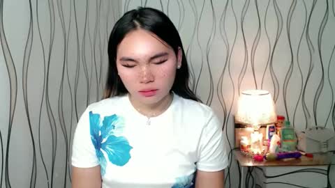 QUEENSY online show from November 23, 2025, 11:10 am